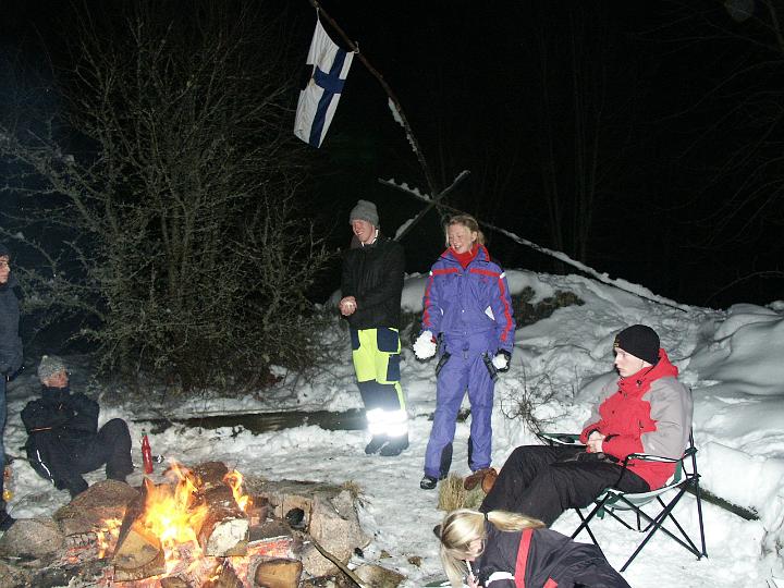 Ronja med sn�bollar